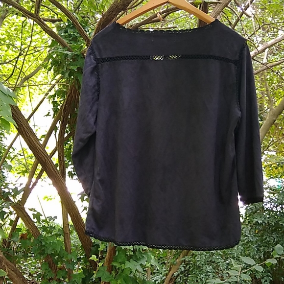 Carolyn Taylor for By Design Essentials Faux Suede - Picture 3 of 3